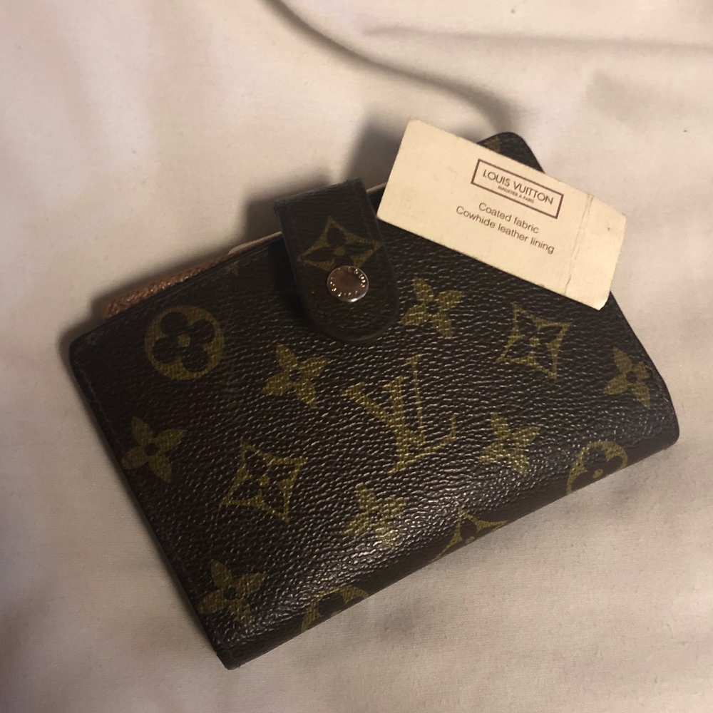 ❌COME GET IT❌Louis Vuitton Wallet